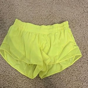 Neon yellow lululemon hotty hot shorts 2.5” size 6